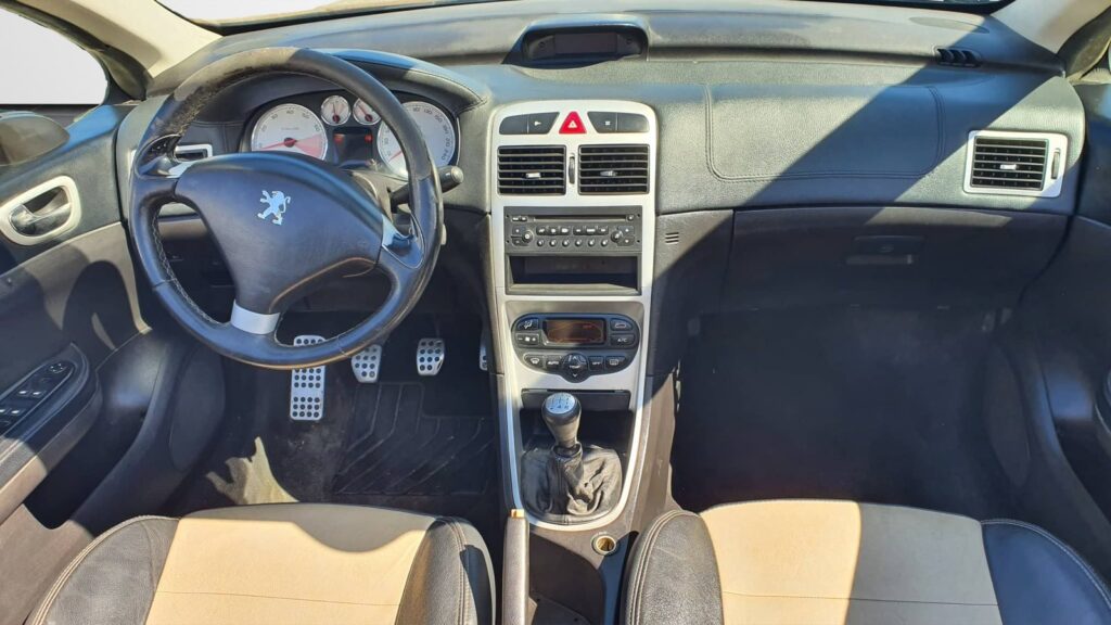 Peugeot 307CC 16v CABRIO 2004