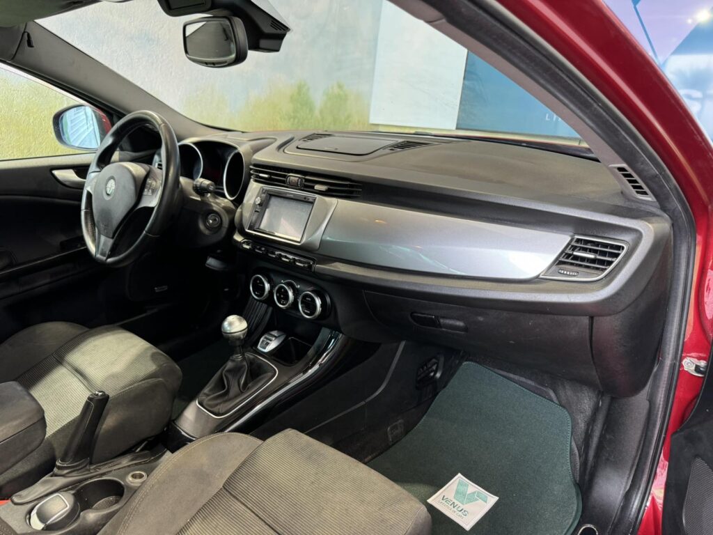 Alfa Romeo Giulietta JTD DIESEL 2011