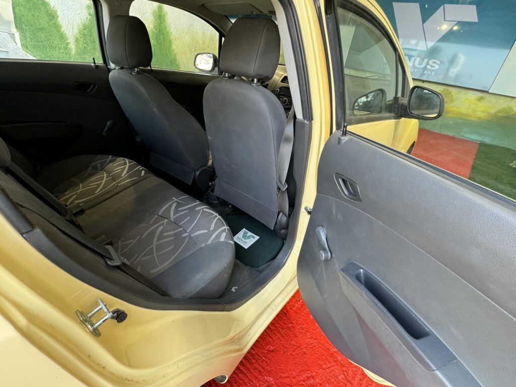 Chevrolet Spark S-TECH II 2015