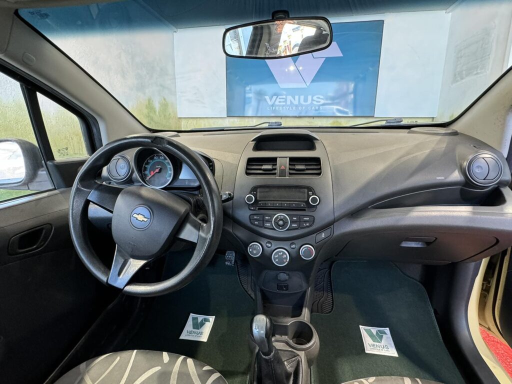 Chevrolet Spark S-TECH II 2015