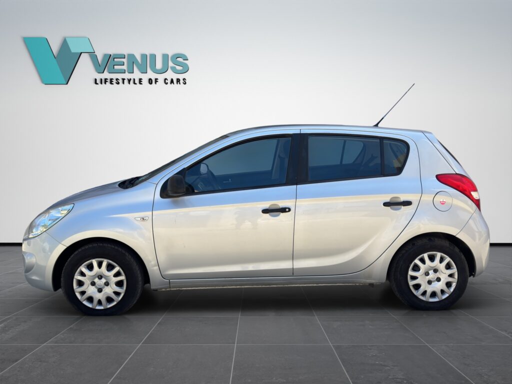 Hyundai i20 CRDi DIESEL 2012