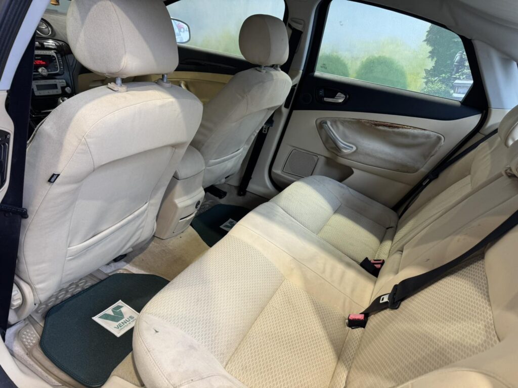 Ford Mondeo Ghia 16v 2008