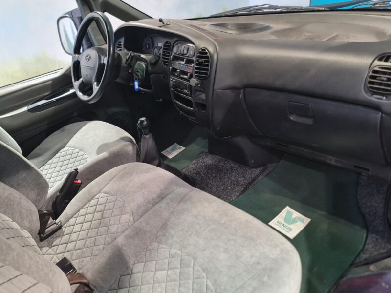 Hyundai H-1 CRDi DIESEL 2005
