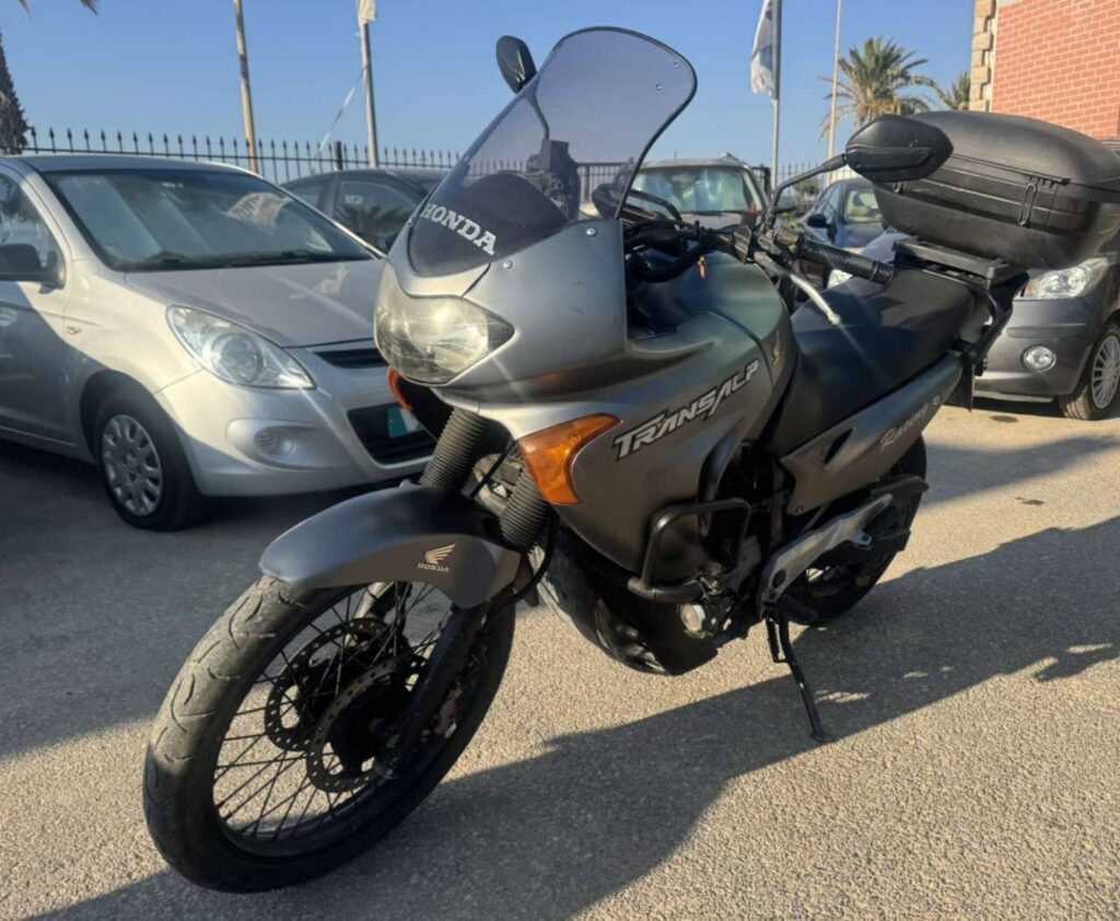 Honda Transalp XL650 2002