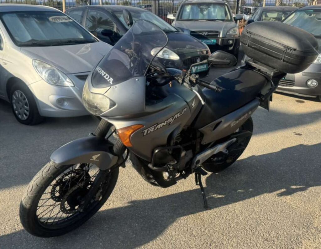 Honda Transalp XL650 2002