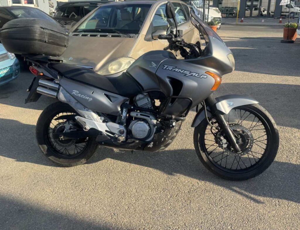 Honda Transalp XL650 2002