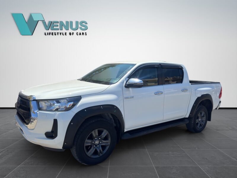 Toyota Hilux D-4D Double Cabin 4x4 Auto 2023 ΕΤΟΙΜΟΠΑΡΑΔΟΤΟ