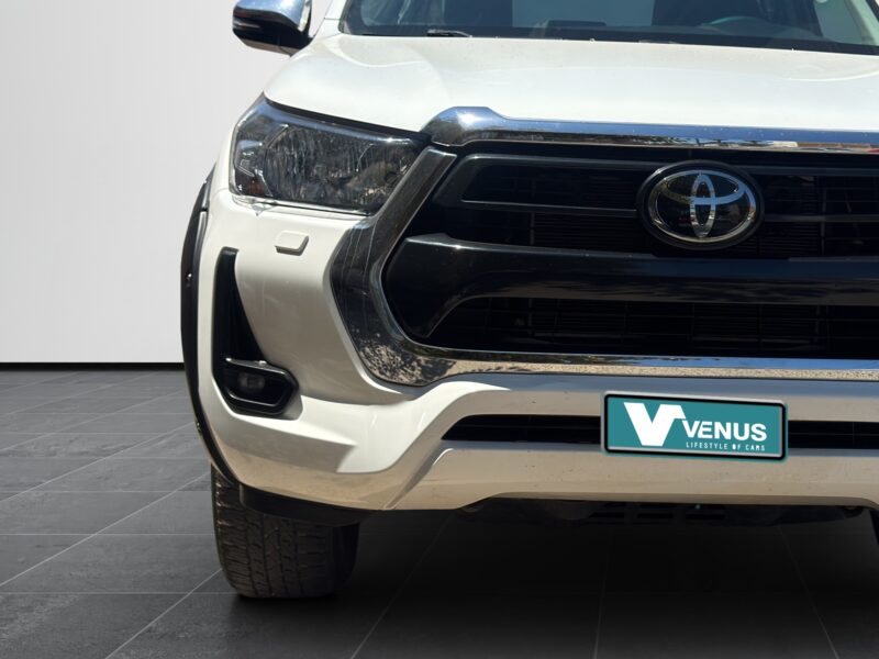 Toyota Hilux D-4D Double Cabin 4x4 Auto 2023 ΕΤΟΙΜΟΠΑΡΑΔΟΤΟ