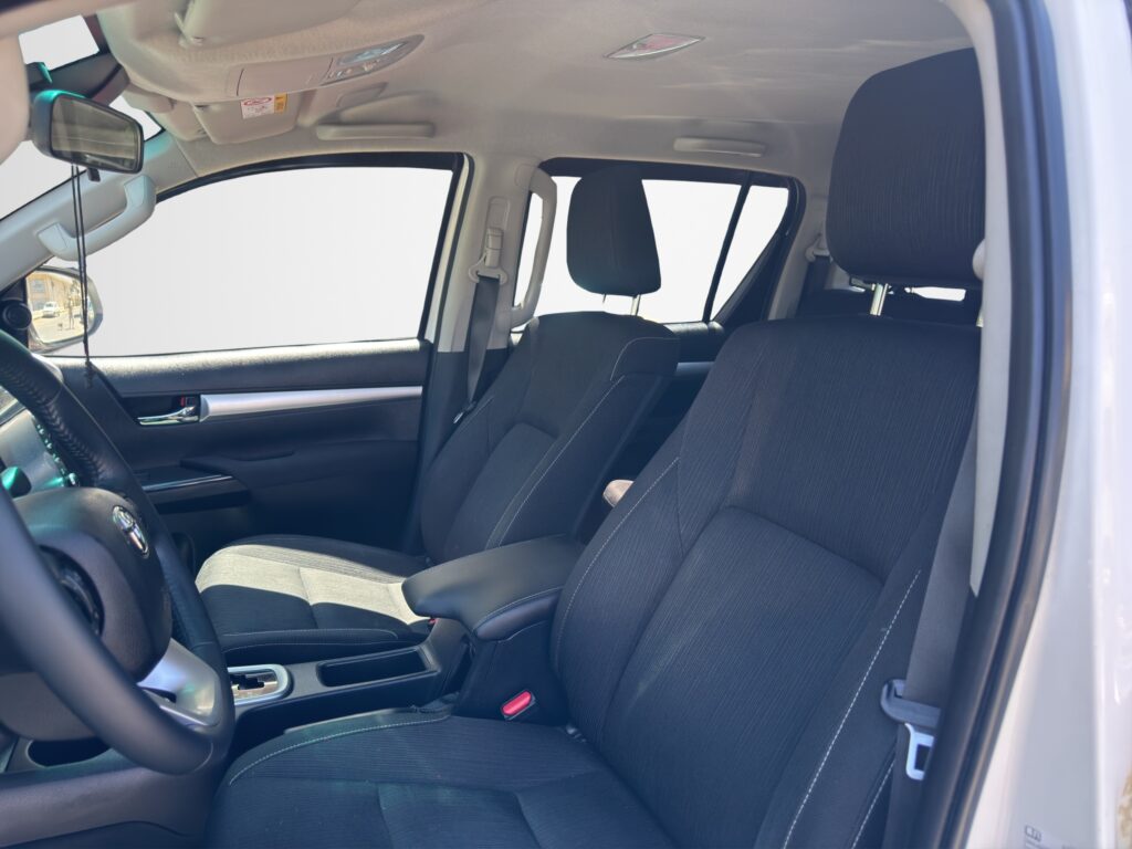 Toyota Hilux D-4D Double Cabin 4x4 Auto 2023 ΕΤΟΙΜΟΠΑΡΑΔΟΤΟ