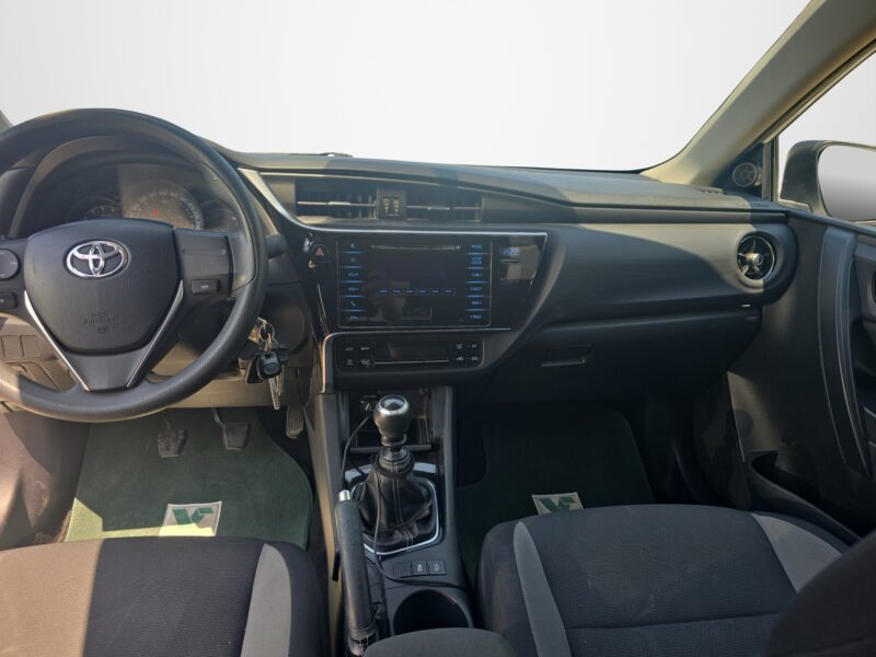 Toyota Auris D-40 Diesel 2016 - ΠΡΟΣΦΟΡΑ ΓΙΑ ΛΙΓΕΣ ΜΕΡΕΣ