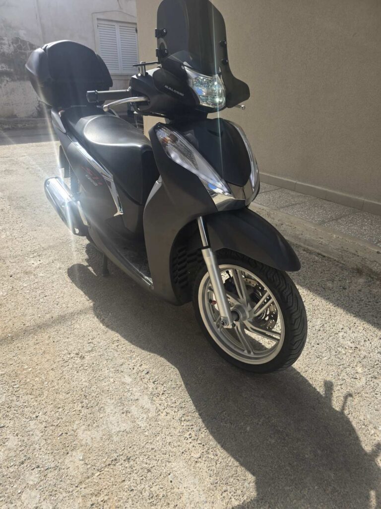 Honda SH300i Sporting 2016