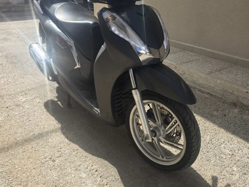 Honda SH300i Sporting 2016