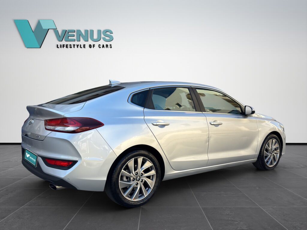 Hyundai i30 Fastback Turbo Auto 2018