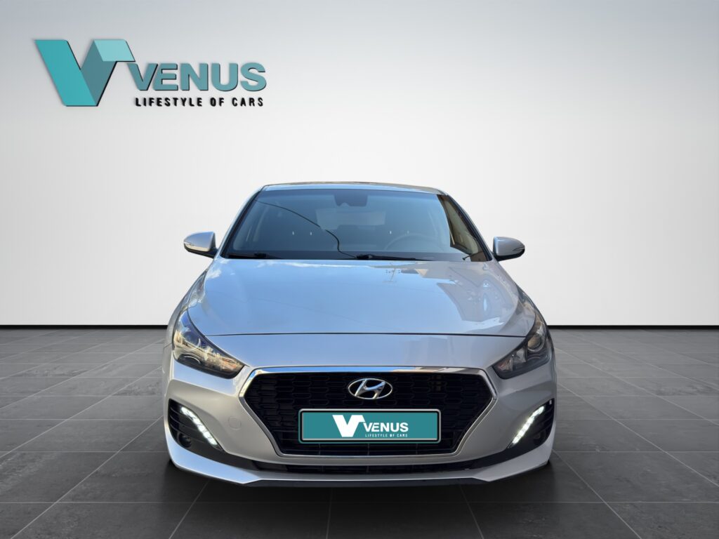 Hyundai i30 Fastback Turbo Auto 2018