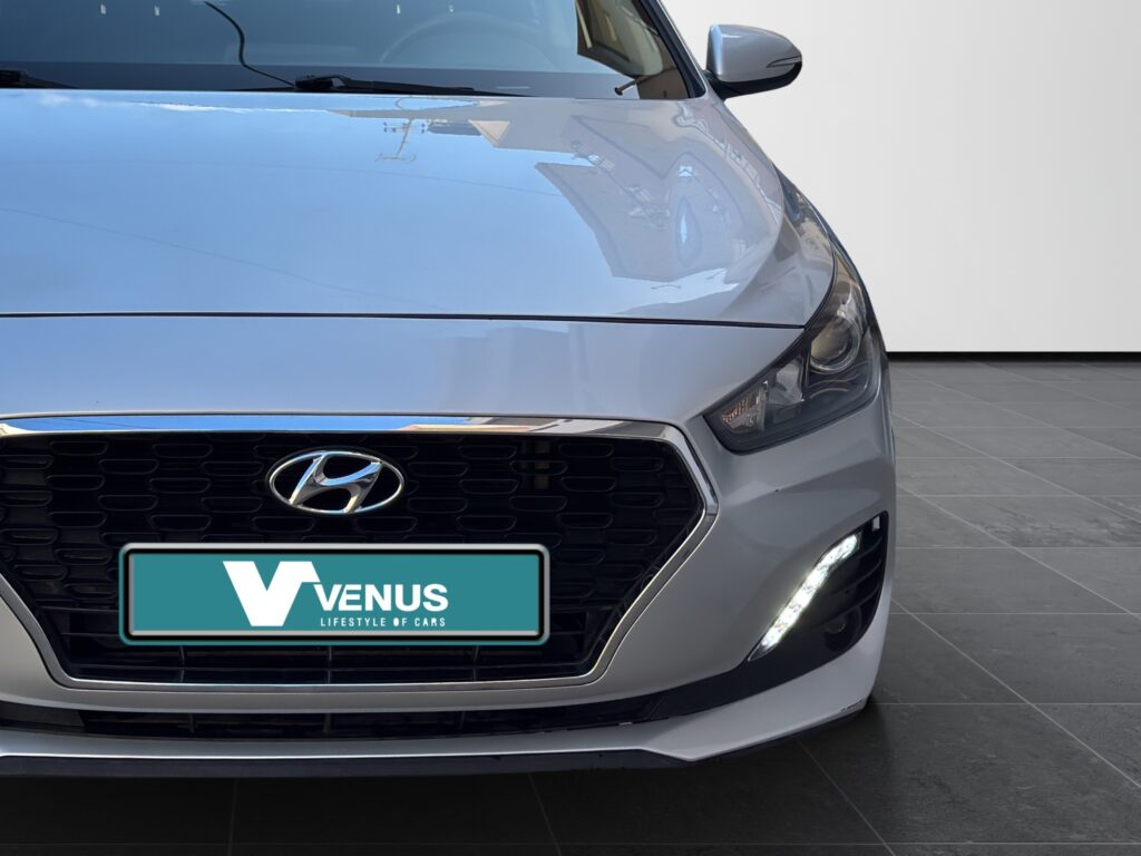 Hyundai i30 Fastback Turbo Auto 2018