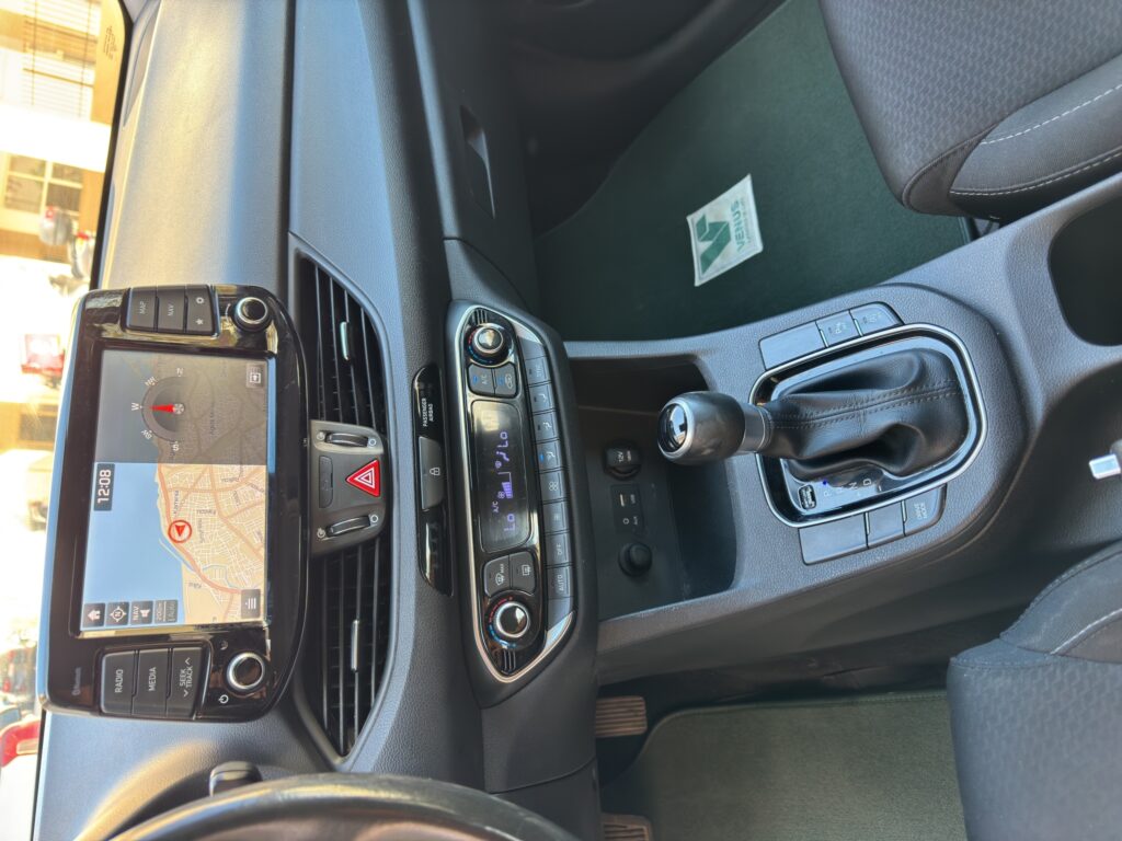 Hyundai i30 Fastback Turbo Auto 2018