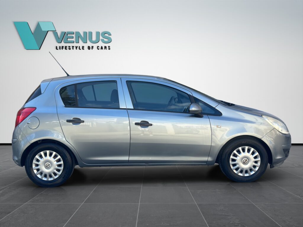 Opel Corsa 1.2 16v Twinport 2010