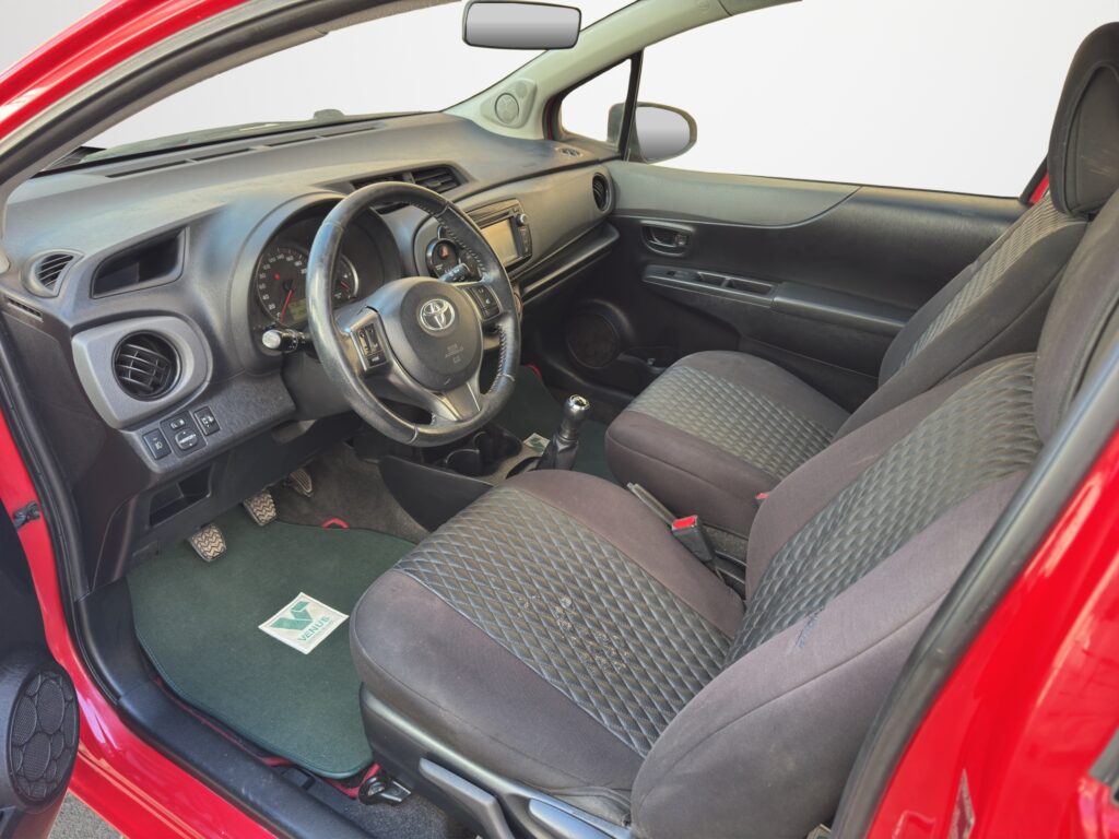 Toyota Yaris Vitz Sport Edition 2012