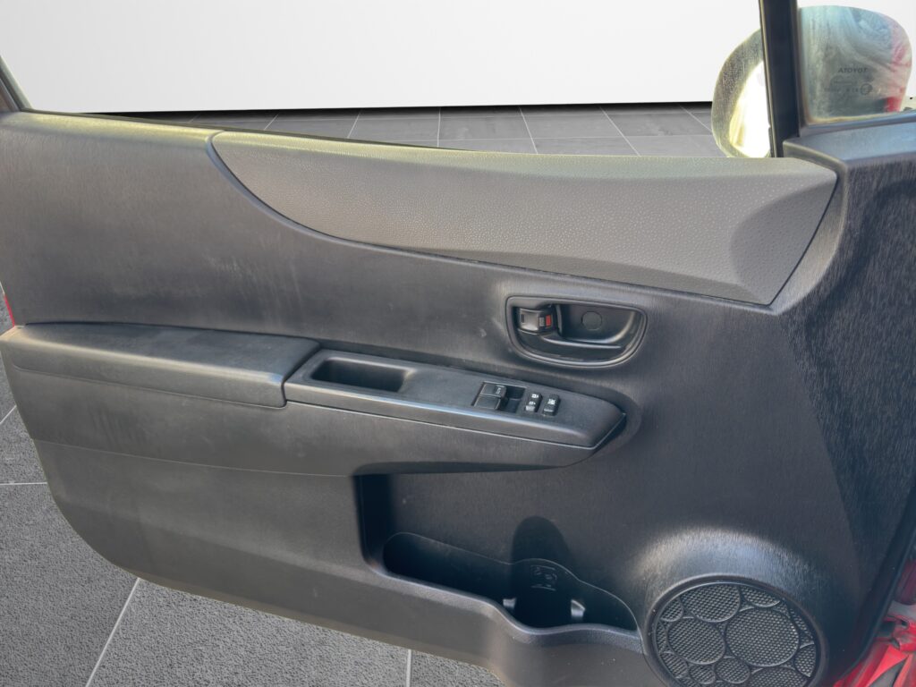 Toyota Yaris Vitz Sport Edition 2012