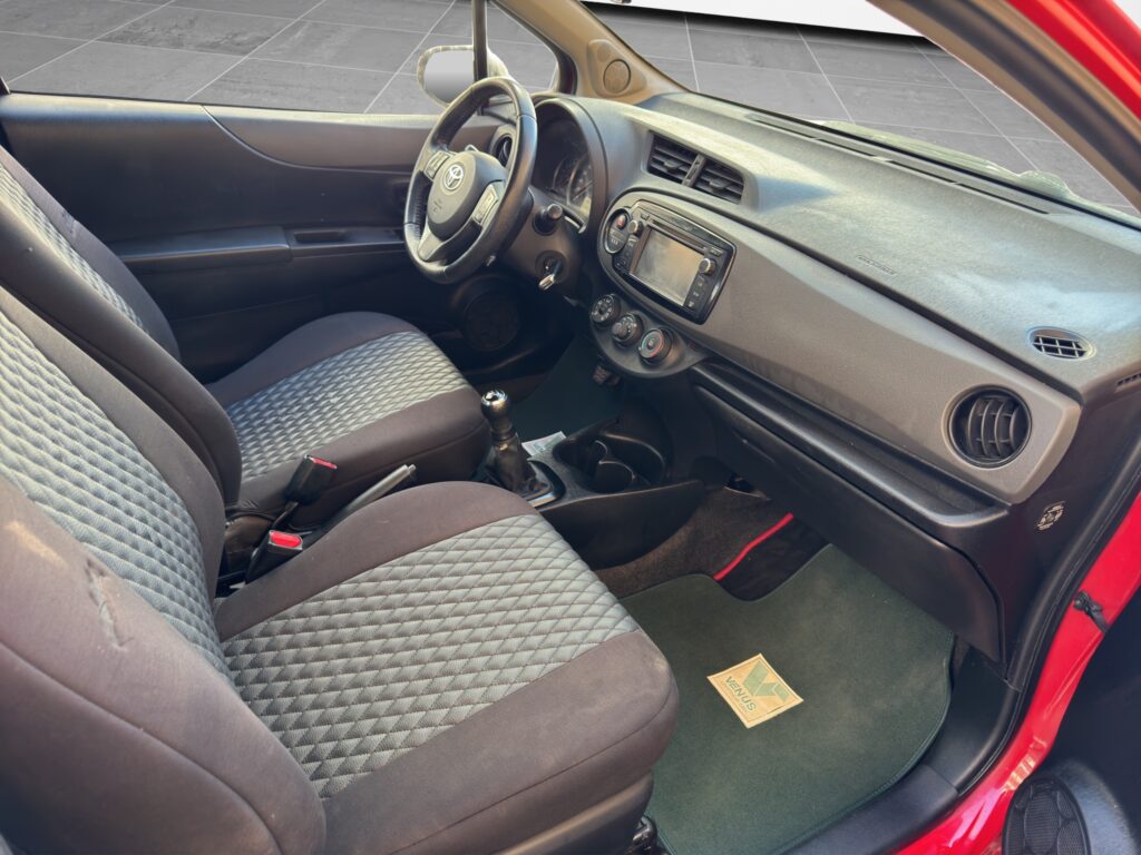 Toyota Yaris Vitz Sport Edition 2012