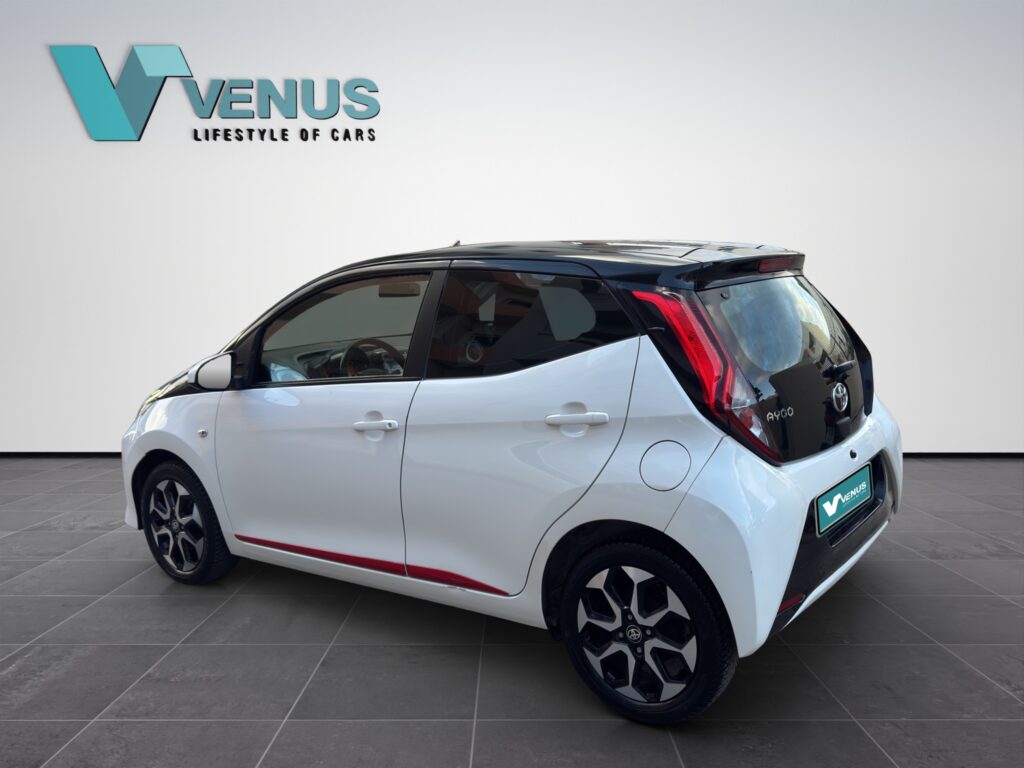 Toyota Aygo Auto 2021