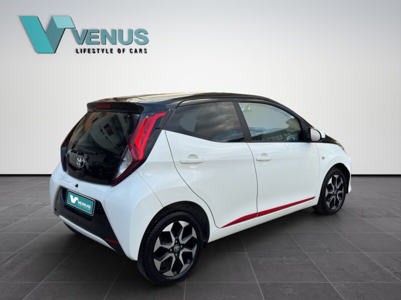 Toyota Aygo Auto 2021