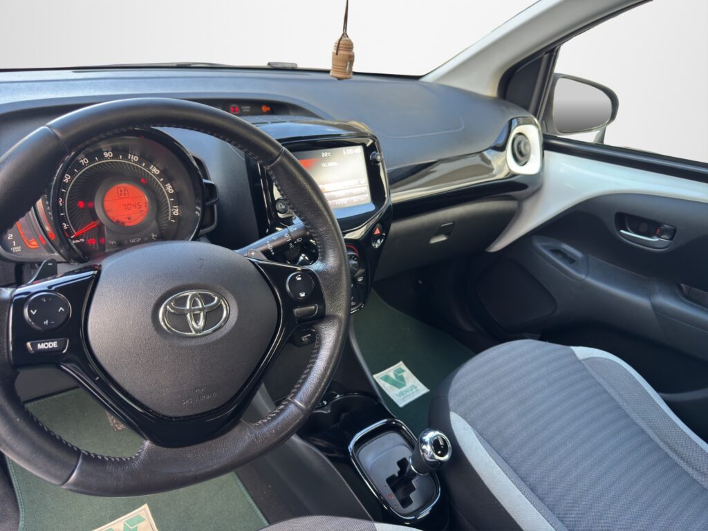 Toyota Aygo Auto 2021
