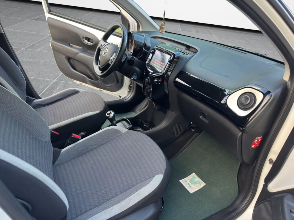 Toyota Aygo Auto 2021