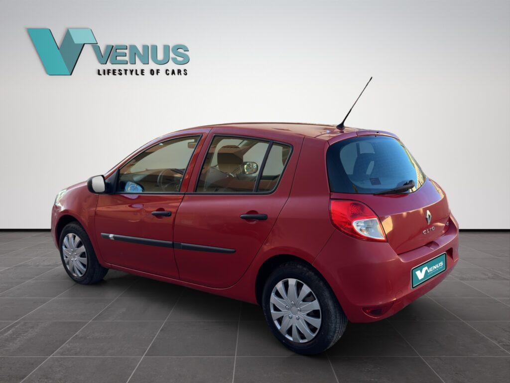 Renault Clio 1.5 DCI Diesel 2012