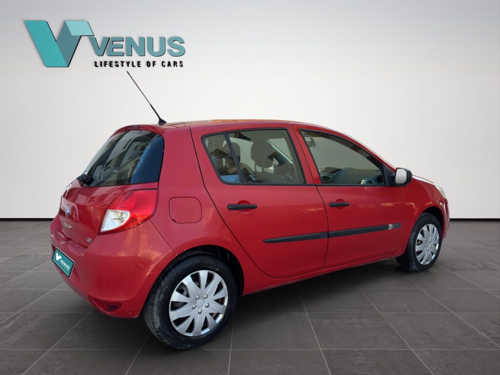 Renault Clio 1.5 DCI Diesel 2012
