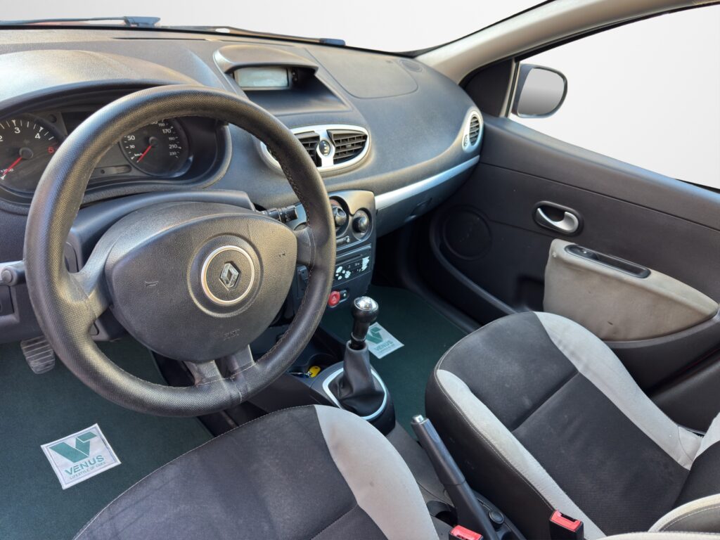 Renault Clio 1.5 DCI Diesel 2012