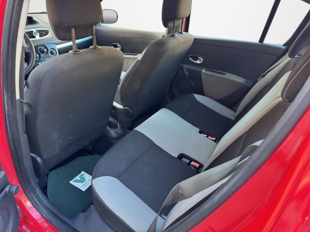 Renault Clio 1.5 DCI Diesel 2012