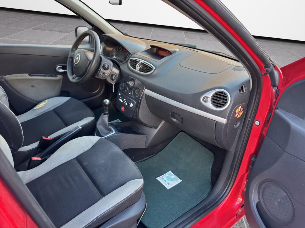 Renault Clio 1.5 DCI Diesel 2012