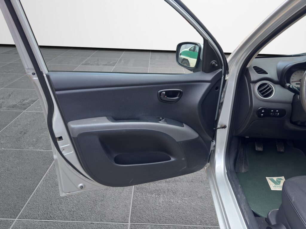 Hyundai i10 1.1 2011