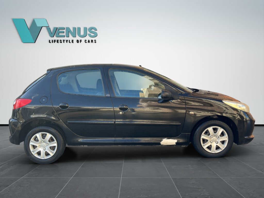 Peugeot 206+ 2010