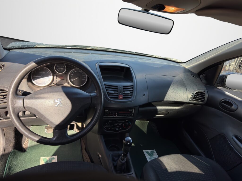 Peugeot 206+ 2010