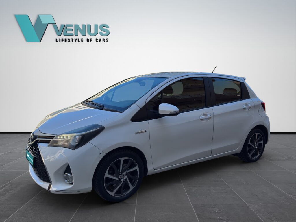Toyota Yaris Hybrid Auto 2017