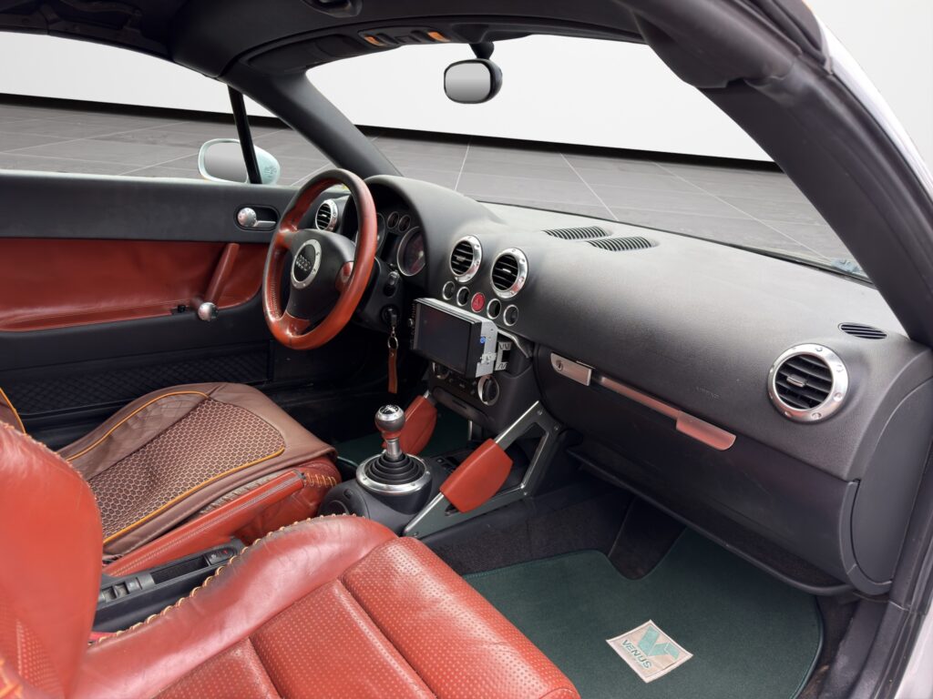 Audi TT Turbo Quattro Cabrio Roadster 2005