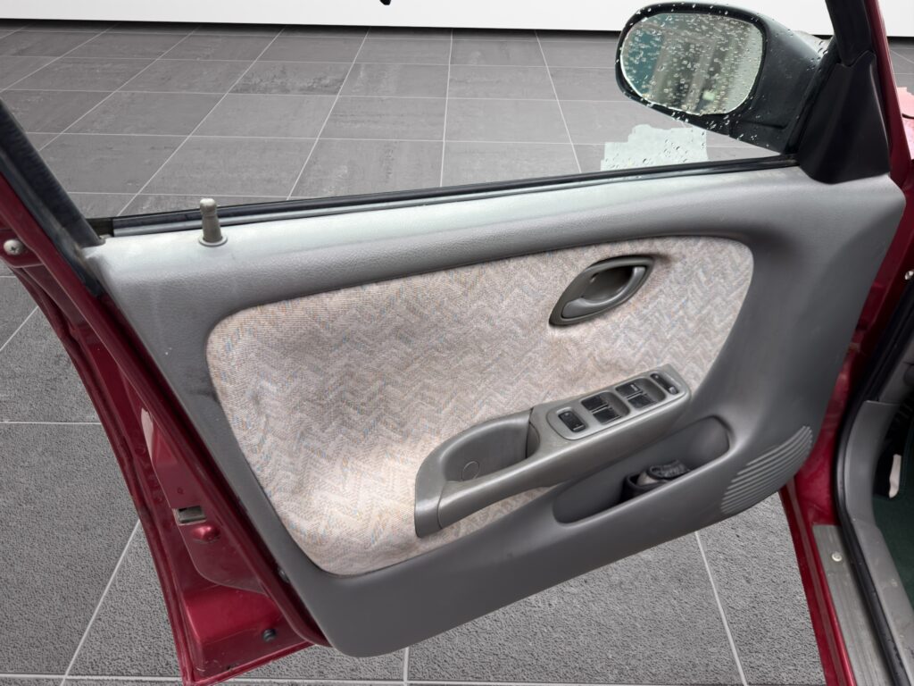 Suzuki Baleno Auto 2000