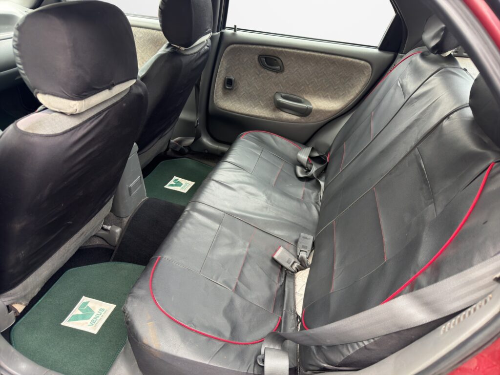 Suzuki Baleno Auto 2000