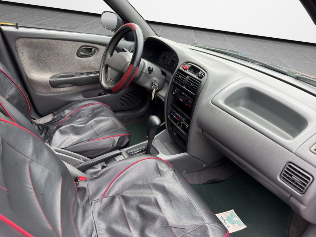 Suzuki Baleno Auto 2000