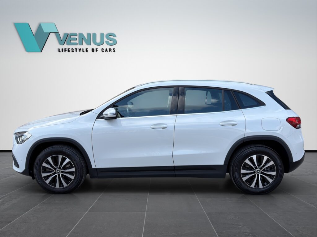 Mercedes-Benz GLA 250e Hybrid Plug-In Auto 2022