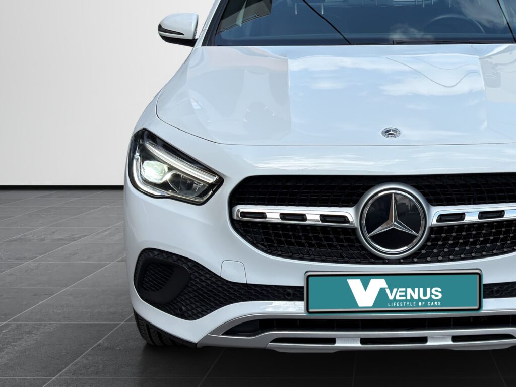 Mercedes-Benz GLA 250e Hybrid Plug-In Auto 2022