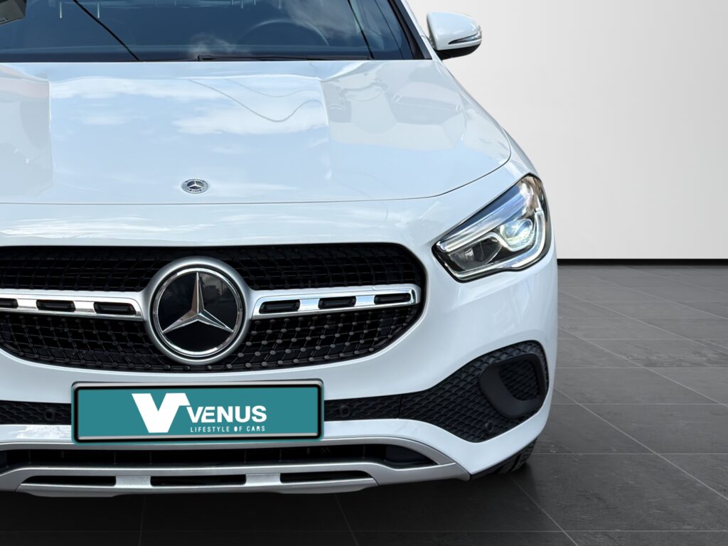 Mercedes-Benz GLA 250e Hybrid Plug-In Auto 2022