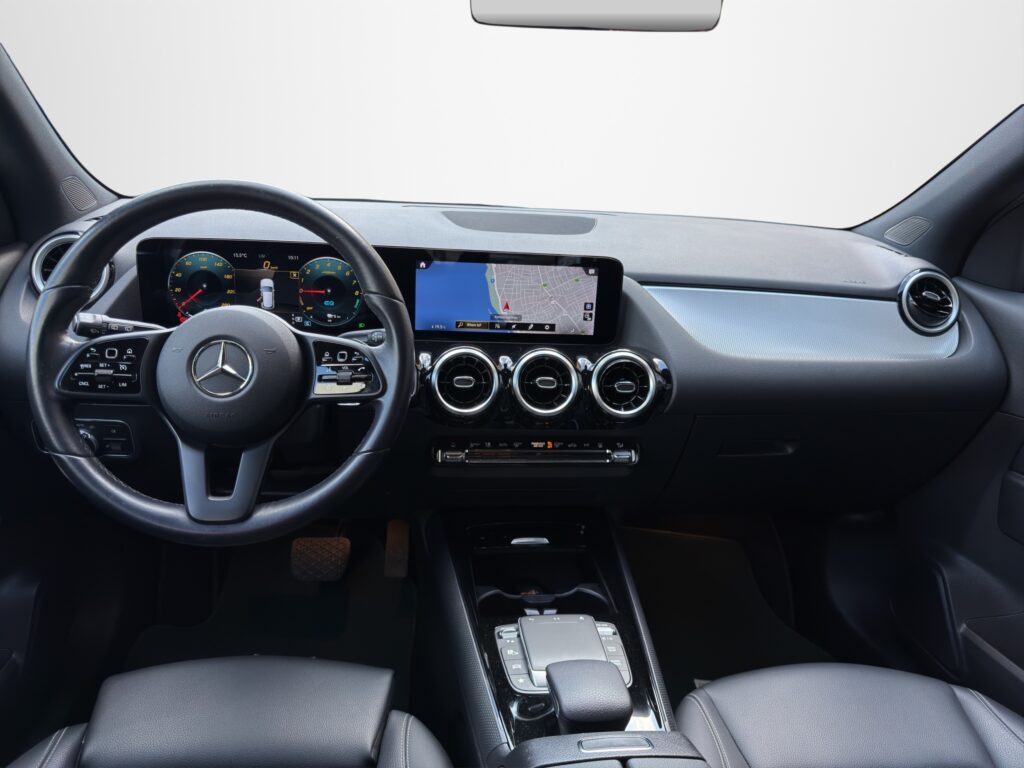 Mercedes-Benz GLA 250e Hybrid Plug-In Auto 2022