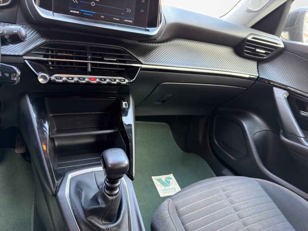 Peugeot 2008 BlueHDI 1.5 Diesel 2020