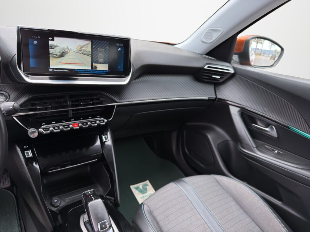 Peugeot 2008 1.5 BlueHdi Auto Diesel 2022