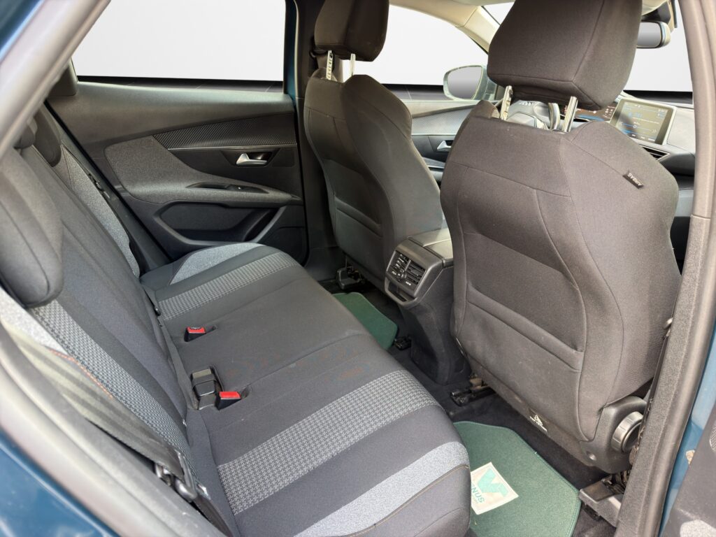 Peugeot 3008 1.5 BlueHDI Auto Diesel 2021