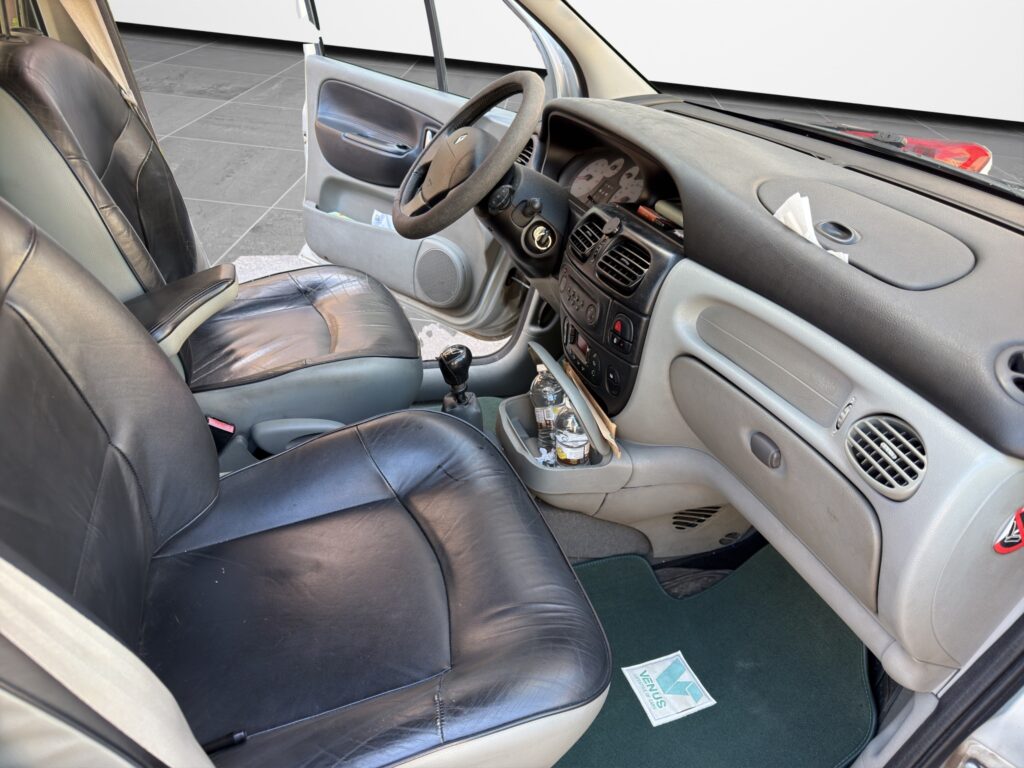 Renault Megane Scenic Jeep 4x4 2003